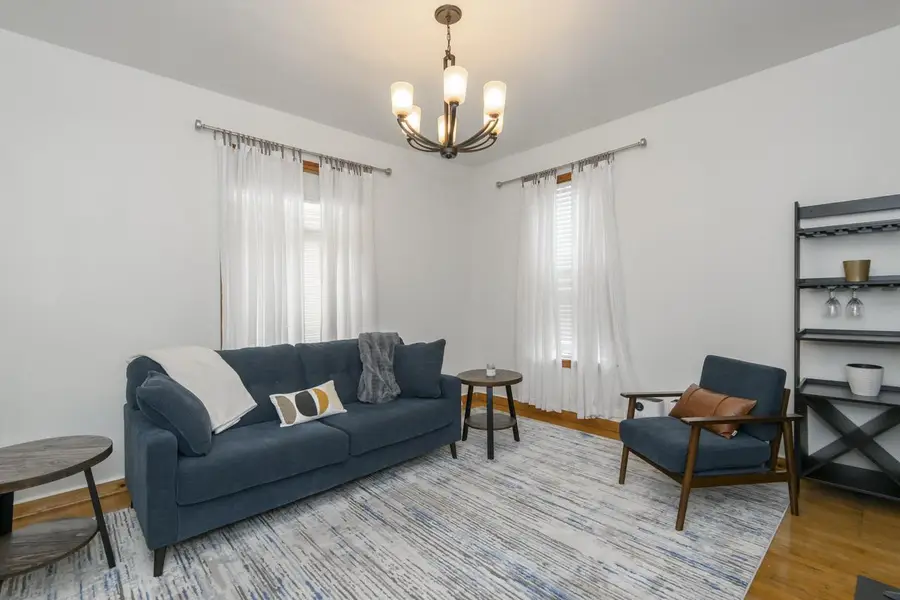 107 Brown STREET, Milwaukee, WI 53212 - #2