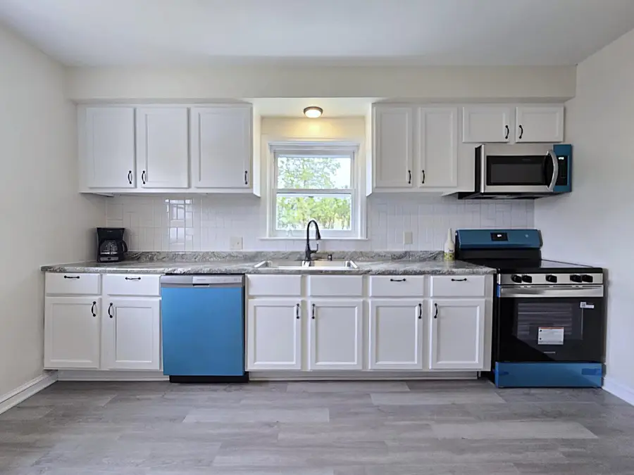 4823 51st BOULEVARD, Milwaukee, WI 53218 - #3