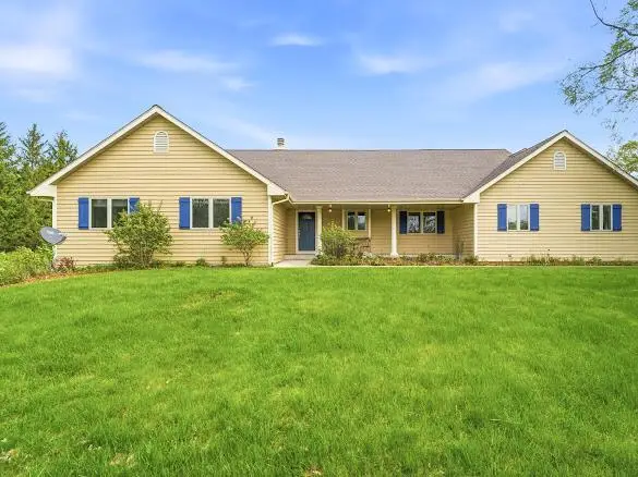 N6383 Hickory Cross, Plymouth, WI 53073 - #2