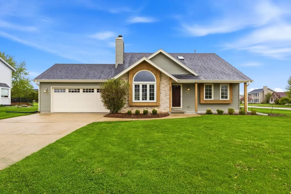 642 Small Farm ROAD, Mukwonago, WI 53149 - #1