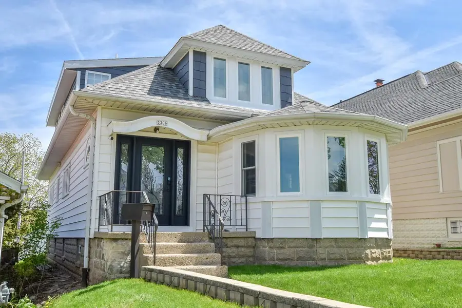 3306 14th STREET, Milwaukee, WI 53215 - #3