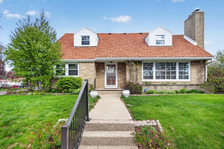 4076 90th STREET, Milwaukee, WI 53222 - #2