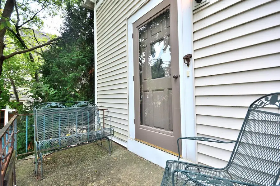 2823 Delaware AVENUE, Milwaukee, WI 53207 - #3