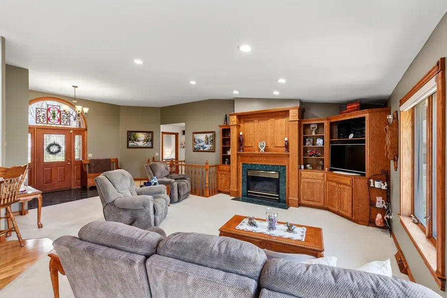 489 Braatz DRIVE, Kewaskum, WI 53040 - #2