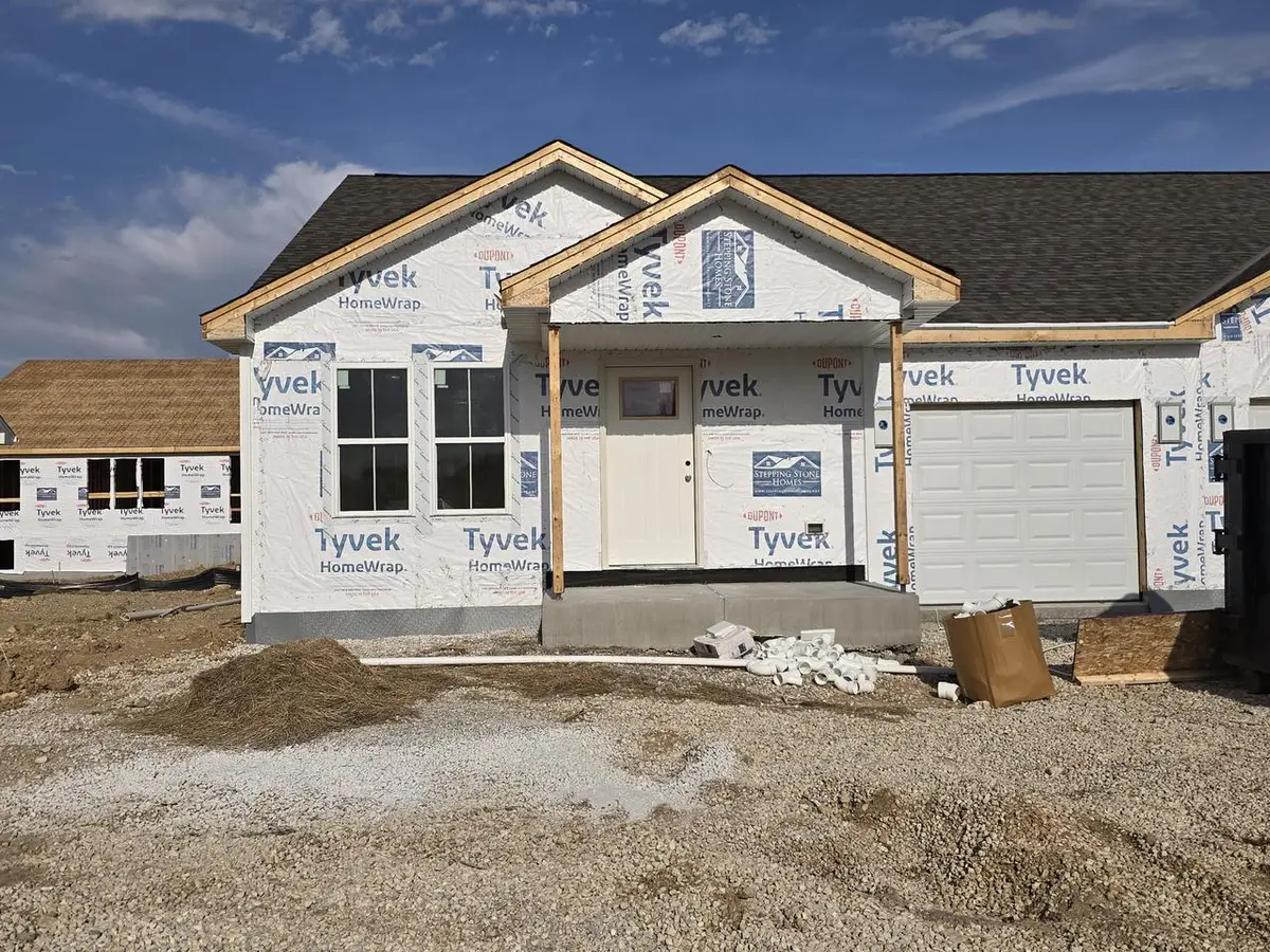 630 Harvest LANE, Hartford, WI 53027 - #1