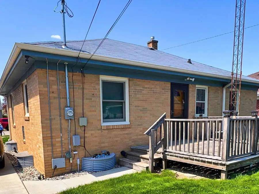 2401 Kearney AVENUE, Racine, WI 53403 - #2