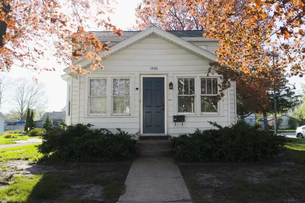 1200 9th STREET, Watertown, WI 53094