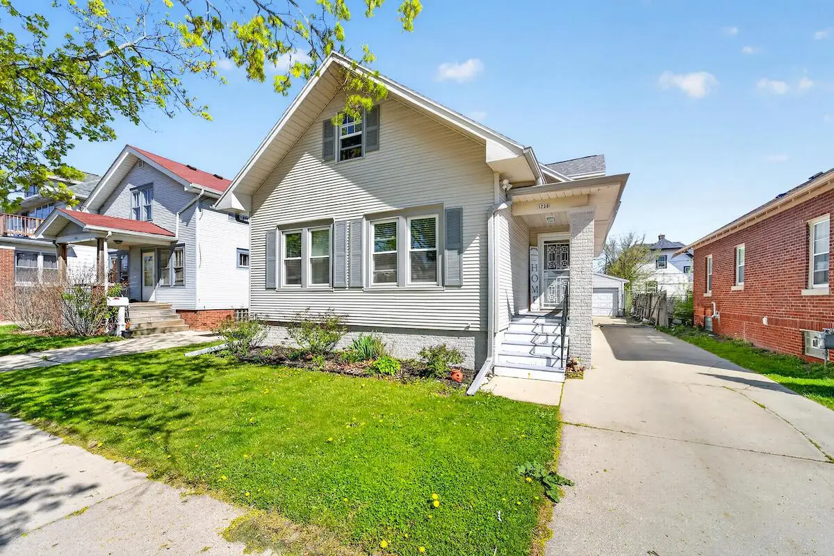 1238 Romayne AVENUE, Racine, WI 53402 - #1