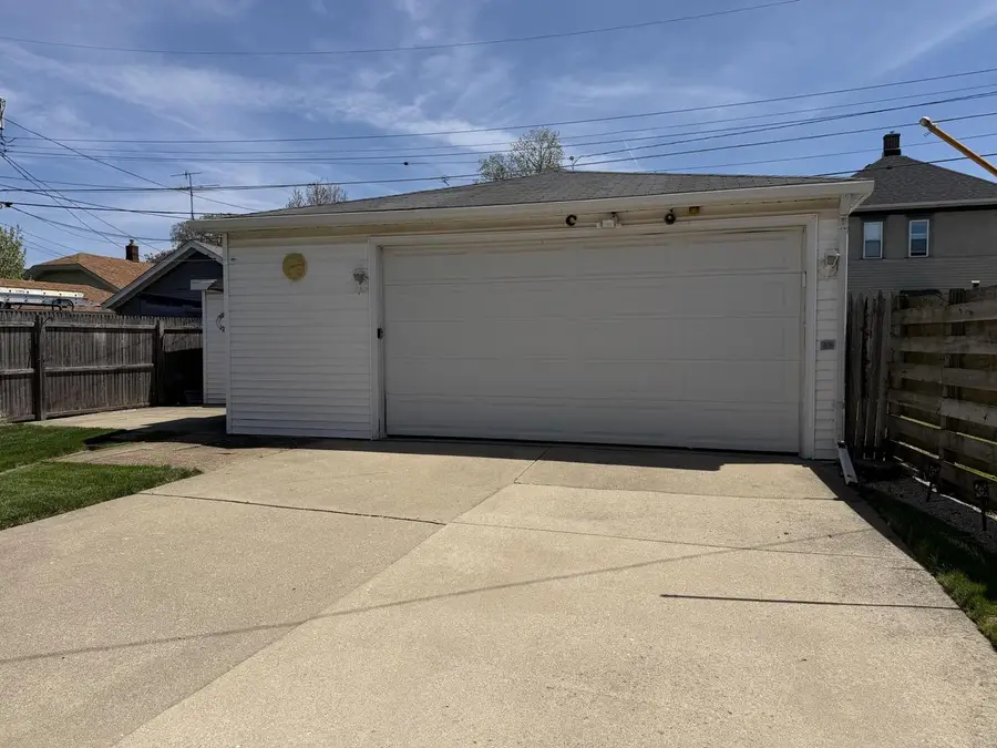 2031 Superior STREET, Racine, WI 53402 - #2