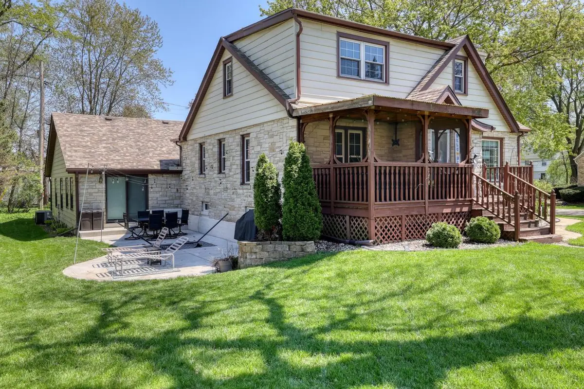 5518 110th STREET #5520, Hales Corners, WI 53130 - #1