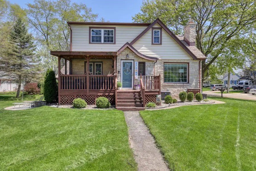 5518 110th STREET #5520, Hales Corners, WI 53130 - #3