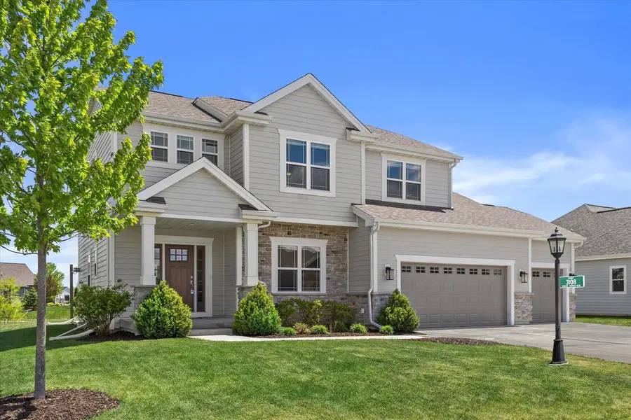 3108 Mineral Springs BOULEVARD, Summit, WI 53066 - #3