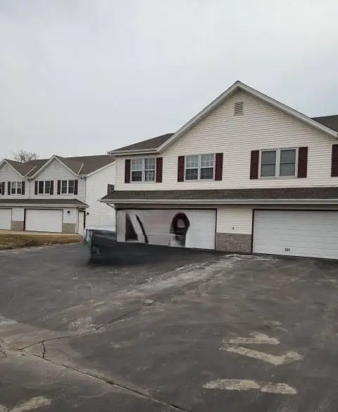 207 Nicholson AVENUE, South Milwaukee, WI 53172 - #2