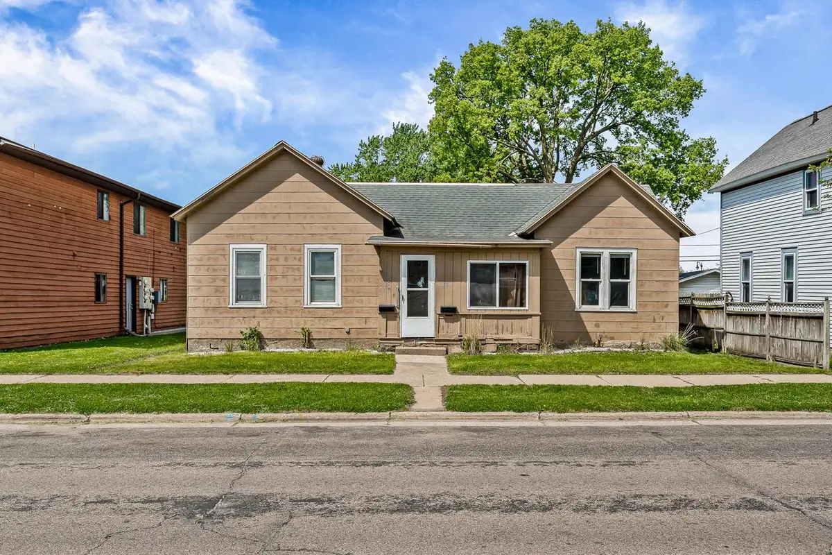 1433-1435 Caledonia STREET, La Crosse, WI 54603 - #1