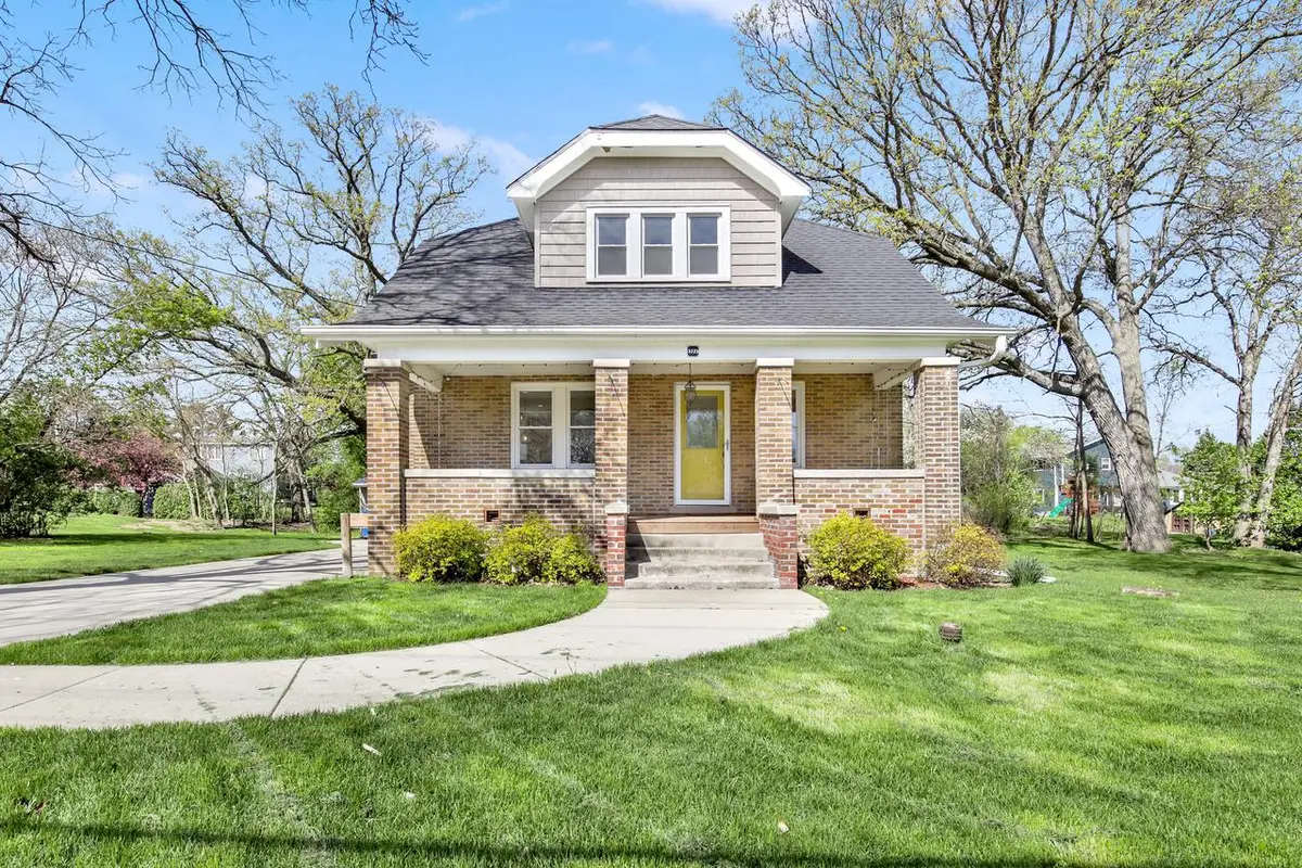 5075 35th STREET, Greenfield, WI 53221 - #1