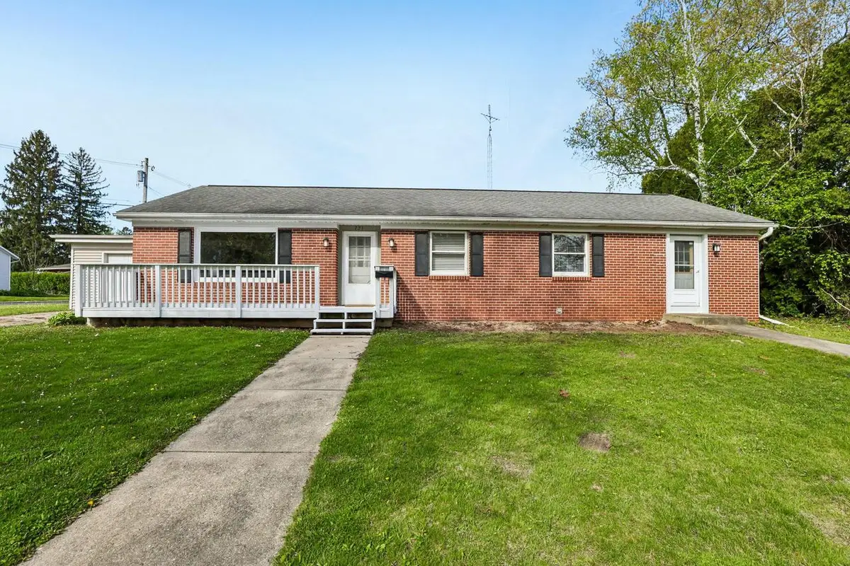 721 Madison Street, Lake Mills, WI 53551 - #1