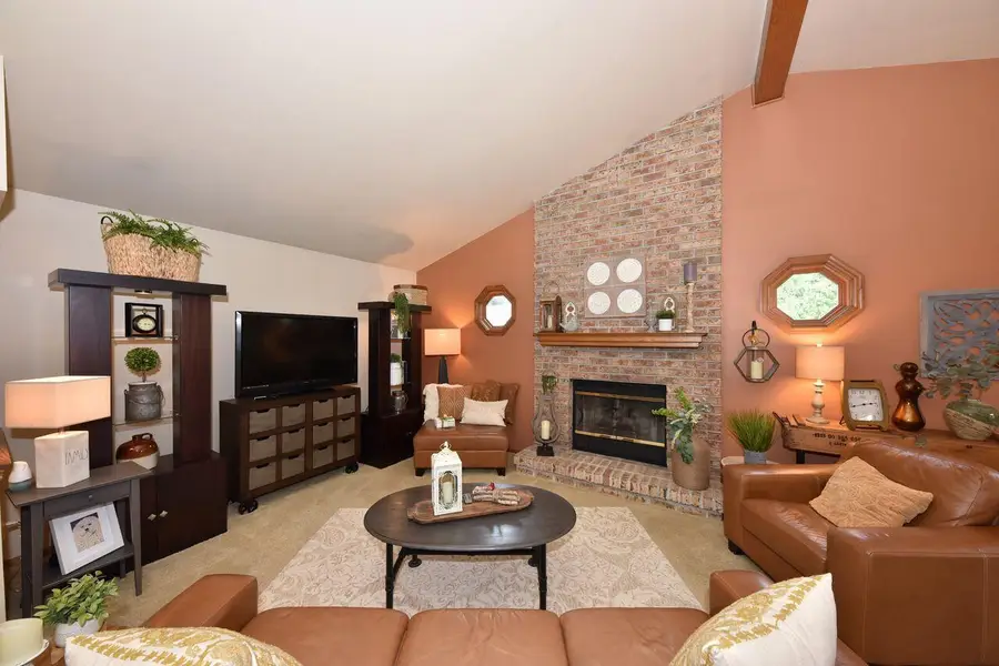 W154N7712 Pheasant LANE, Menomonee Falls, WI 53051 - #3