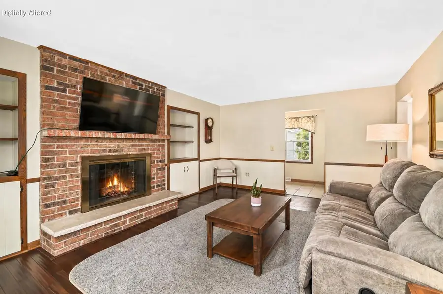 4395 Delphine DRIVE, New Berlin, WI 53151 - #3