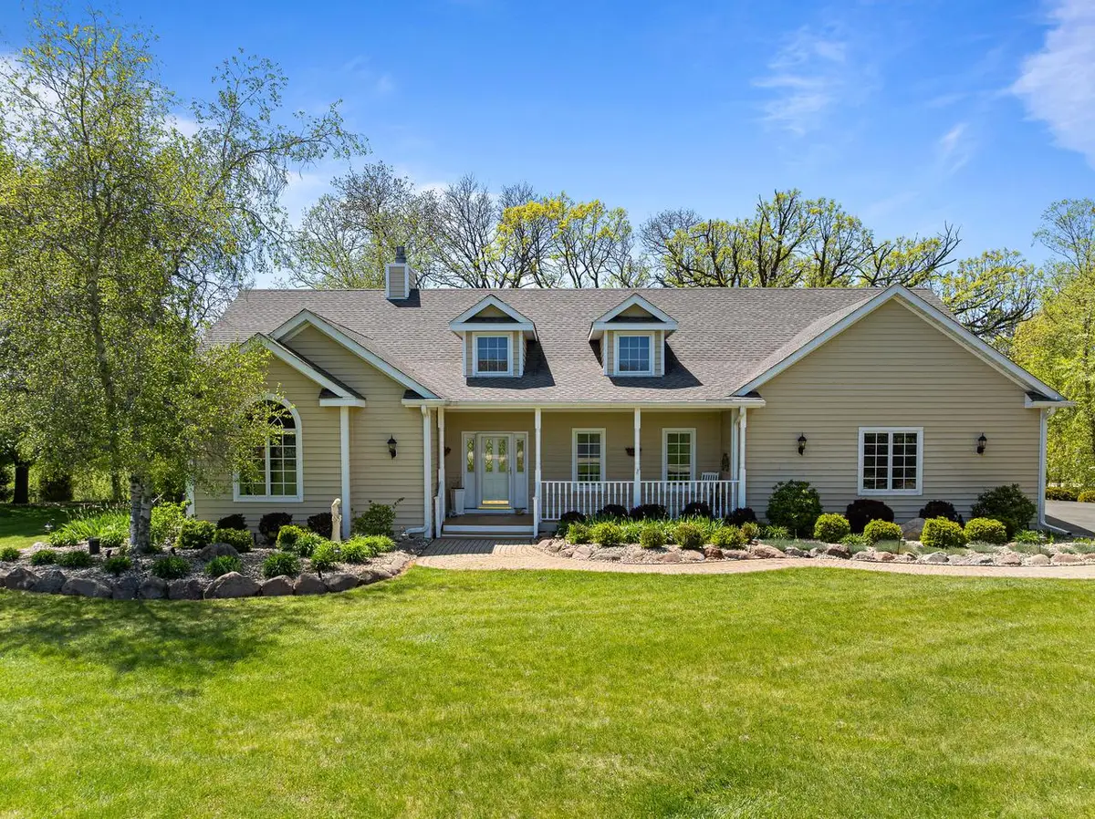 W8205 Nature DRIVE, Whitewater, WI 53190 - #1