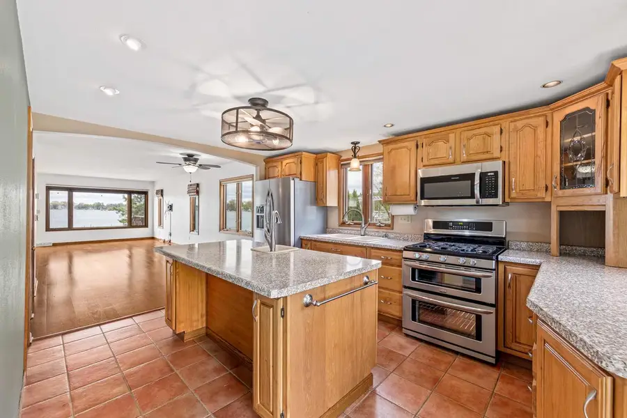 S70W18761 GOLD DRIVE, Muskego, WI 53150 - #3