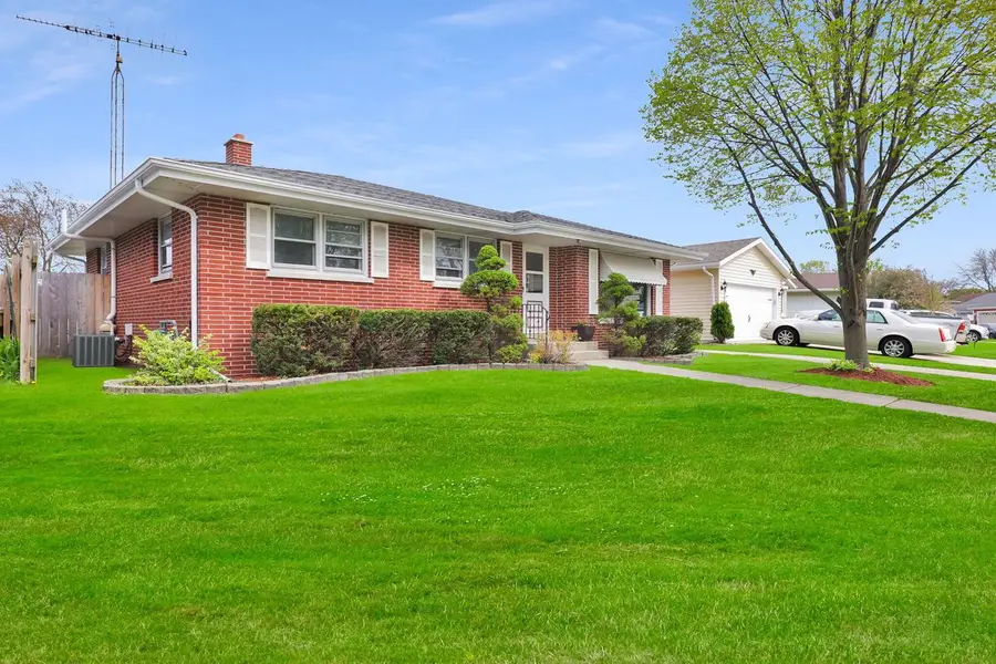 1615 17th AVENUE, Kenosha, WI 53140 - #3