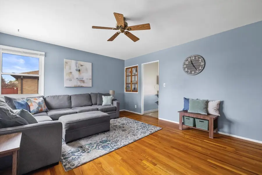 2921 Winthrop AVENUE, Racine, WI 53403 - #2