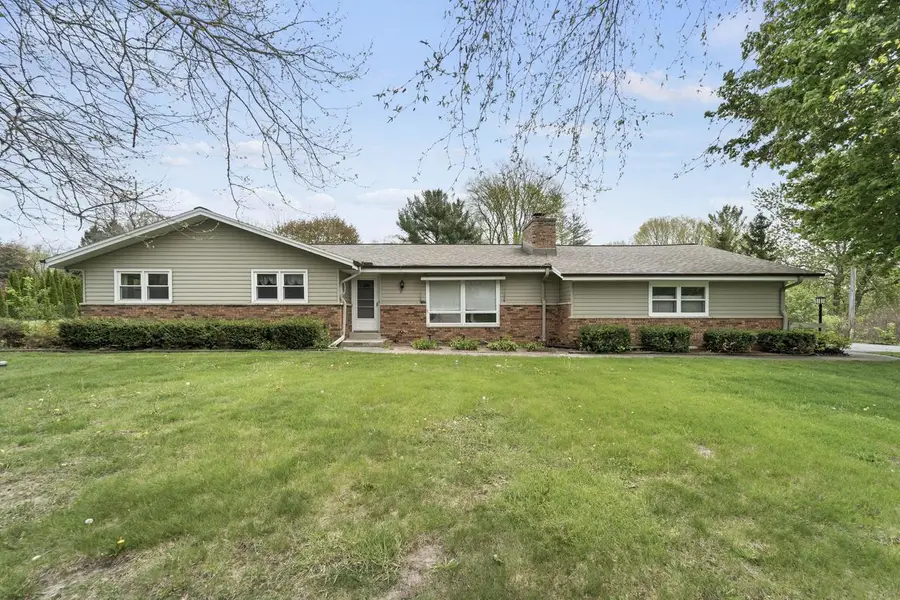 W221S7400 Valley View ROAD, Muskego, WI 53150 - #2