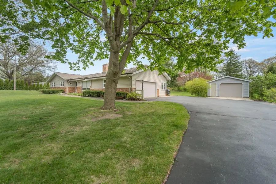 W221S7400 Valley View ROAD, Muskego, WI 53150 - #3