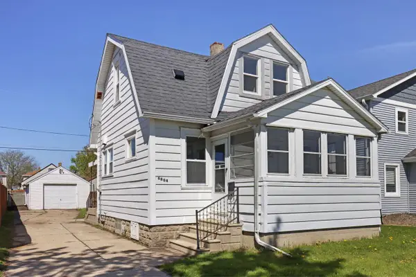 6804 34th AVENUE, Kenosha, WI 53142