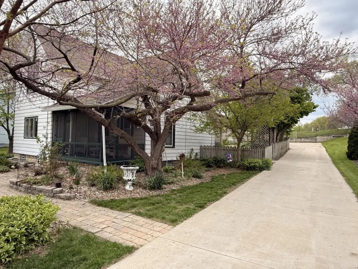 33220 S Honey Lake ROAD, Burlington, WI 53105 - #1