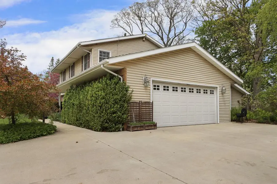 8715 108th AVENUE, Pleasant Prairie, WI 53158 - #3
