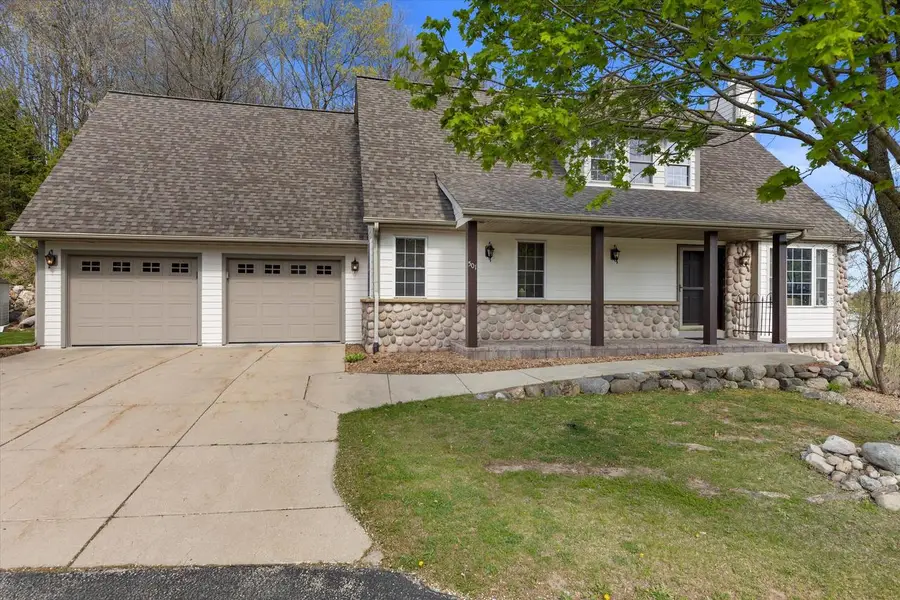 501 Drumlin COVE, Slinger, WI 53086 - #3