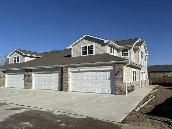 465 Hillary CIRCLE #C, Johnson Creek, WI 53038