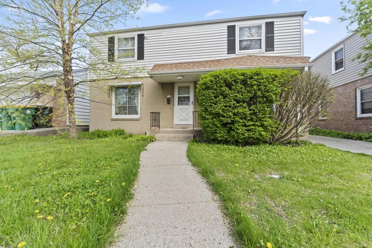 4108 Bartlett AVENUE #4110, Shorewood, WI 53211 - #1