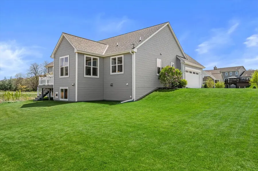723 Autumn Ridge LANE, Hartford, WI 53027 - #2