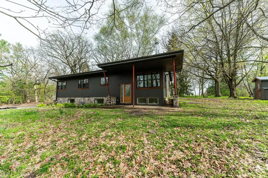203 Prairie View DRIVE, North Prairie, WI 53153 - #2