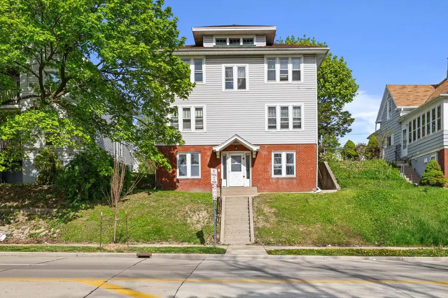 2016 Kinzie AVENUE, Racine, WI 53405 - #3