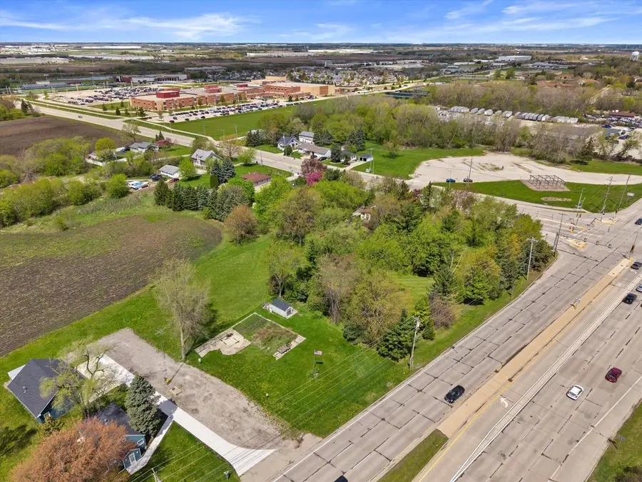 6401 60TH STREET, Kenosha, WI 53144 - #2
