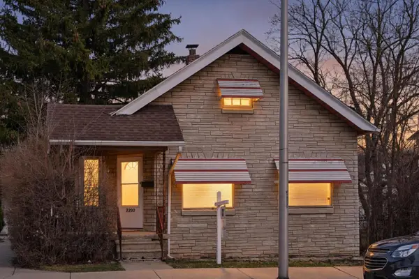 2200 84th STREET, West Allis, WI 53227