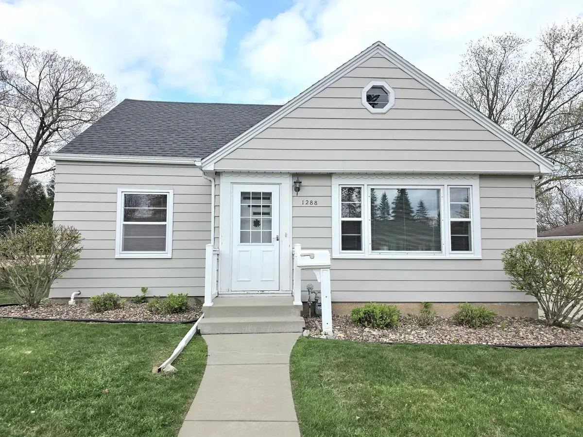 1288 Marian LANE, Green Bay, WI 54304 - #1