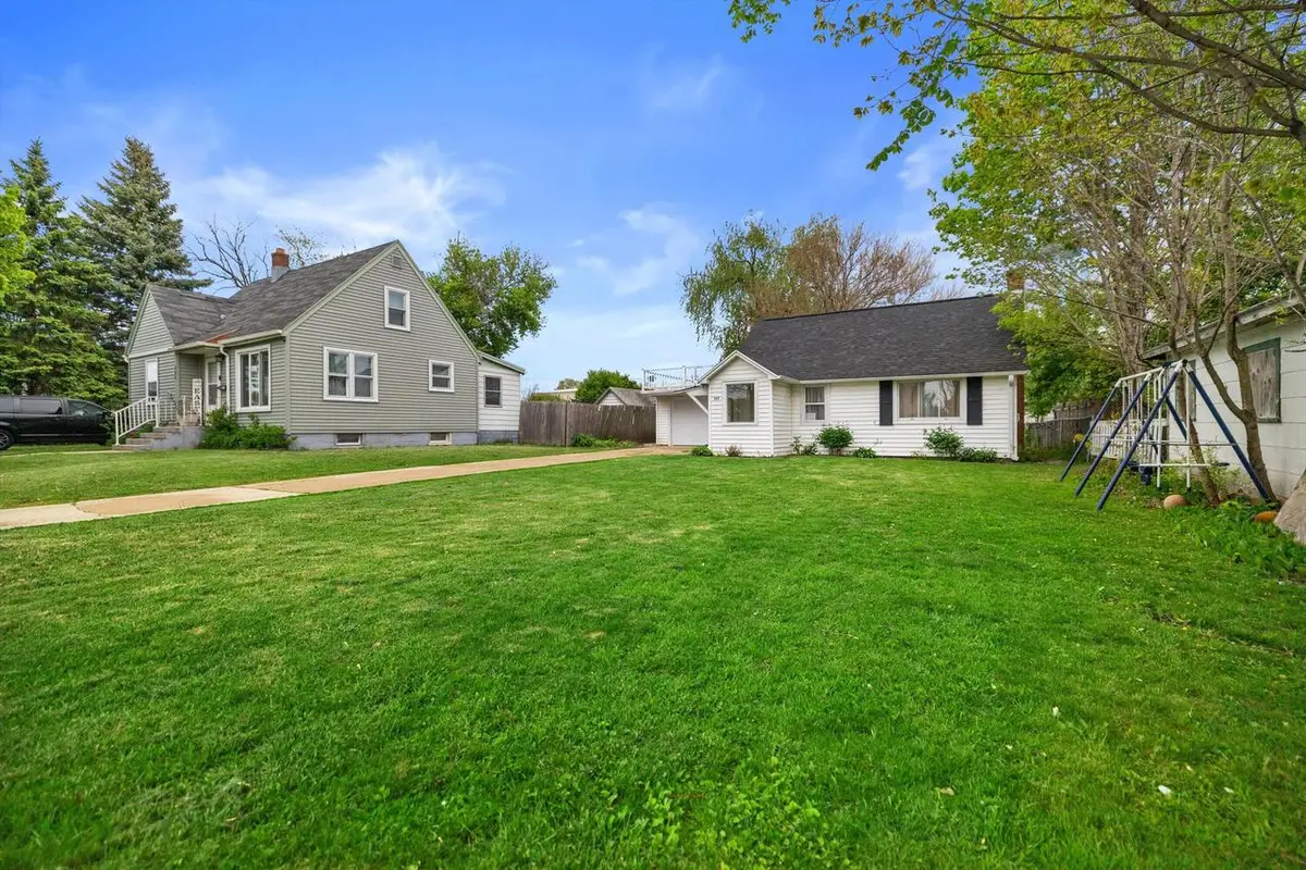 207 S Harrison STREET, Delavan, WI 53115 - #1