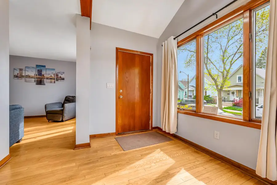 2932 8th STREET, Milwaukee, WI 53215 - #2