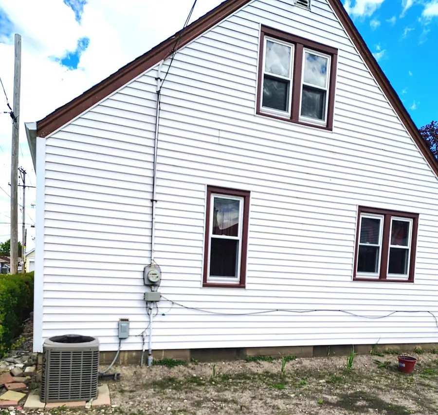 1561 Morgan AVENUE, Milwaukee, WI 53221 - #3