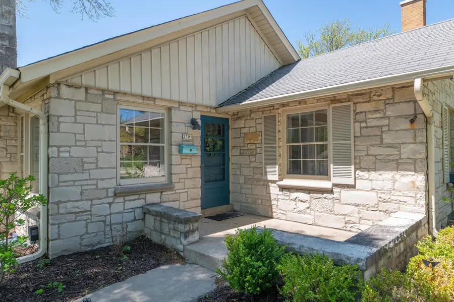 2505 81st STREET, Wauwatosa, WI 53213 - #2