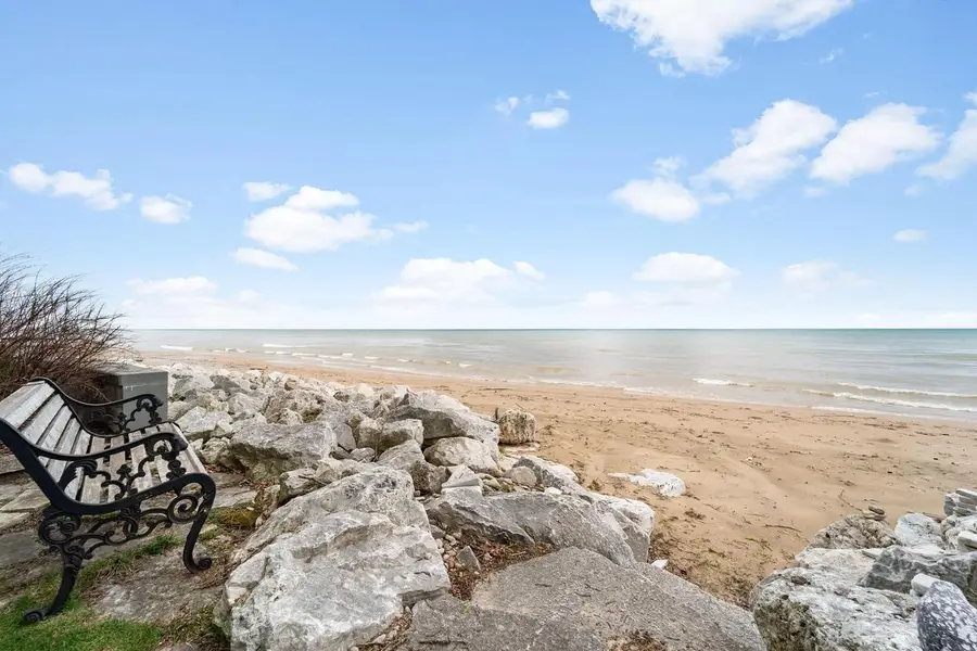 5666 Cedar Beach LANE, Belgium, WI 53004 - #3