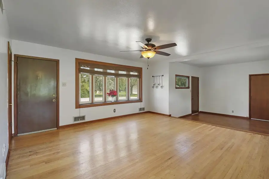 3301 Carol COURT, Oak Creek, WI 53154 - #2