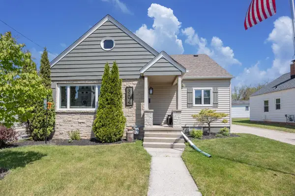 304 Fredonia AVENUE, Fredonia, WI 53021