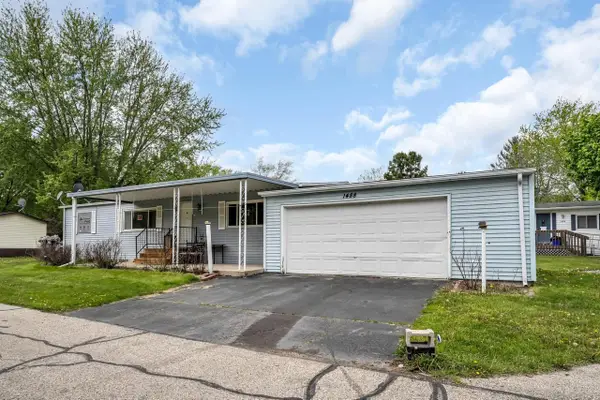 1488 Greenfield AVENUE, Burlington, WI 53105