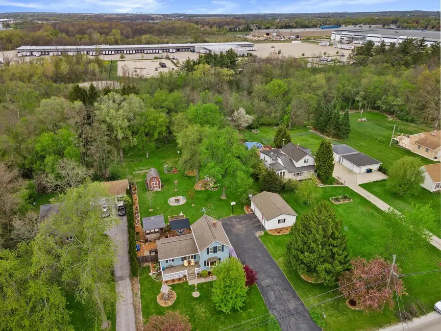 520 W Oakwood ROAD, Oak Creek, WI 53154 - #2
