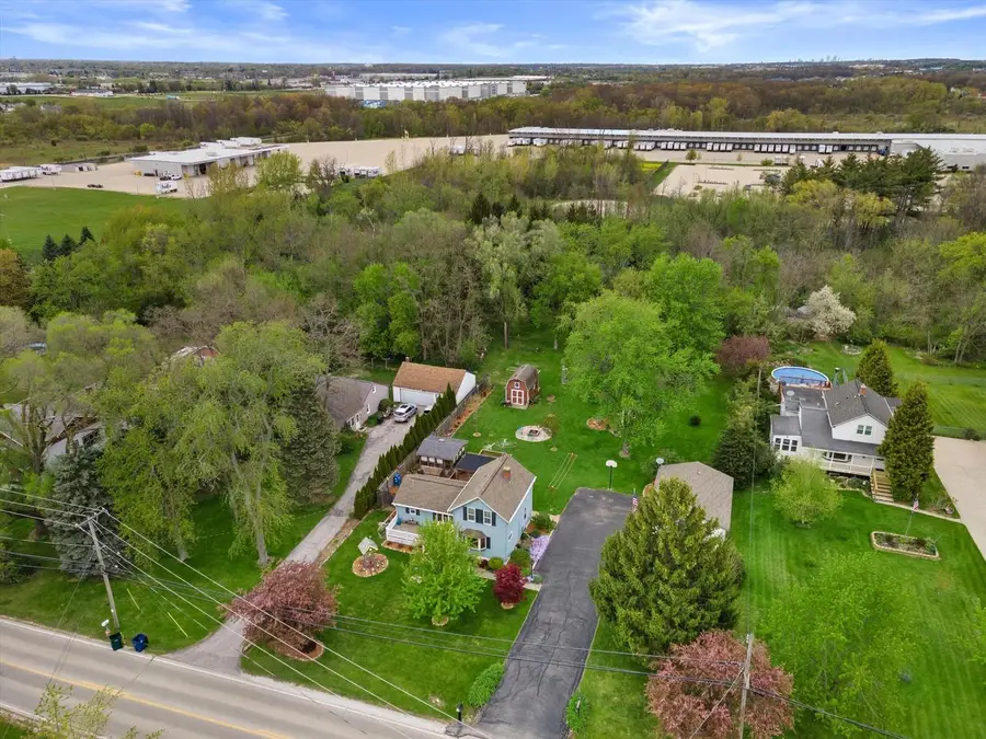 520 W Oakwood ROAD, Oak Creek, WI 53154 - #3